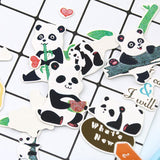 lot de stickers panda qui jouent avec du bambou