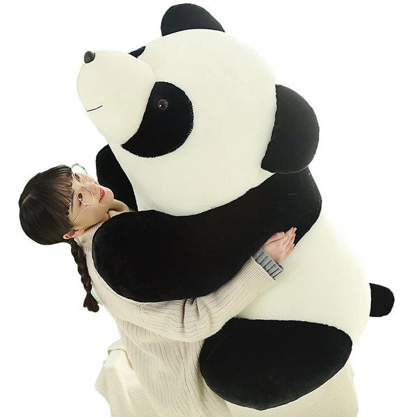 une peluche panda enorme